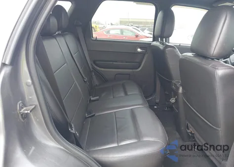 2011 Ford Escape Limited z USA, uszkodzony, nr VIN 1FMCU9EG8BKB11779